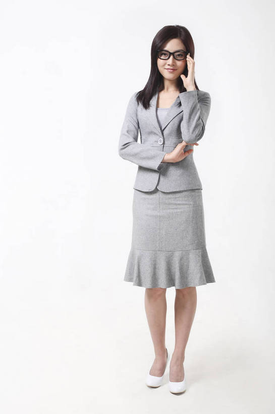 东方人,商务人士,秘书,商务女性,微笑,竖图,彩色,室内,白色背景,正面,衬衫,西装,商务,安全,成功,职员,亚洲,中年,伸展,套装,正装,平静,工作,领带,年轻,生活,注视,黄种人,漂亮,现代,东方,一个,白色,手势,职业,健康,成年,成人,成熟,靓丽,色彩,压力,友好,专注,舒展,影棚,生活方式,宁静,姿态,关注,气质,礼仪,目标,礼貌,商务装,和平,安详,工薪阶层,端庄,精明,形象,太平,安适,安好,宁靖,年轻女性,女人,女性,亚洲人,中国人,年轻人,白领,商人,上班族,站立,全身,衬衣,白领阶层,办公室职员,升职,行为,bj174