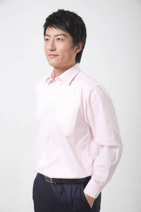 东方人,商务人士,微笑,竖图,彩色,室内,特写,白色背景,正面,衬衫,西装,商务,安全,成功,职员,亚洲,中年,伸展,套装,正装,平静,人像,工作,领带,年轻,生活,注视,黄种人,现代,东方,一个,白色,职业,健康,成年,成人,成熟,色彩,压力,友好,专注,舒展,金融,影棚,生活方式,经济,宁静,姿态,关注,气质,目标,和平,安详,凝望,贸易,形象,太平,安适,安好,宁靖,男人,男性,亚洲人,中国人,年轻人,白领,商人,上班族,半身,衬衣,商业,白领阶层,办公室职员,升职,行为,bj174