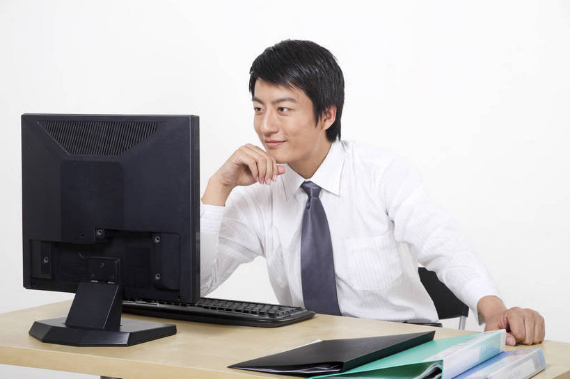 东方人,商务人士,秘书,办公室,坐,微笑,横图,彩色,室内,白色背景,正面,衬衫,西装,商务,安全,成功,职员,电脑,笔记本电脑,键盘,技术,科技,桌子,亚洲,中年,上班,伸展,套装,正装,平静,人像,工作,粘性,网络,办公用品,便利贴,便签,领带,教育,年轻,生活,信息技术,注视,职业装,黄种人,通讯设备,现代,东方,文具,一个,白色,观察,看,职业,休闲,健康,成年,成人,成熟,色彩,压力,友好,专注,舒展,金融,影棚,生活方式,经济,观看,宁静,喜悦,办公设备,文具用品,记事,察看,无线,姿态,象征,愉悦,庄重,关注,气质,肖像,通信设备,目标,身份,无线网络,和平,安详,台式机,贸易,无线上网,便携式电脑,快捷,文化工具,正式,地位,方便,精明,N次贴,便条贴,告诉贴,即时贴,形象,太平,安适,安好,宁靖,直视,上网,便贴纸,电脑键盘,计算机,手提电脑,男人,男性,年轻男性,亚洲人,中国人,年轻人,白领,商人,上班族,沟通,坐着,衬衣,办公,商业,文书,白领阶层,办公室职员,升职,行为,bj174