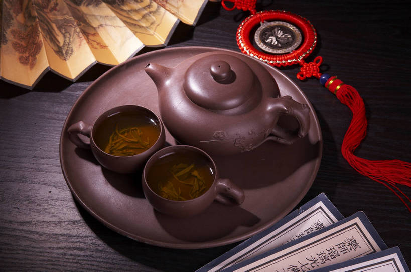 无人,摄影师,横图,棚拍,静物,书籍,红色背景,折扇,文化,古色古香,特色,书本,中国结,摄影,紫砂壶,影棚,精致,古书,文明,摄影棚,摄像师,雅致,茶杯,书,图书,影棚拍摄,拍摄,文献,古籍,线装,线装书,bj174