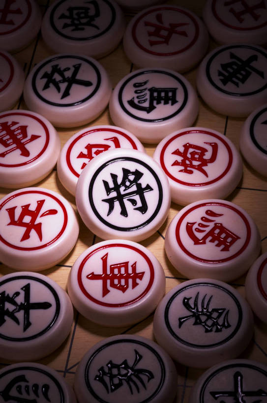 摄影师,竖图,俯视,室内,白天,静物,中国,古老,民俗,图片,灯光,历史,文化,传统,东方,民族,象棋,棋子,棋盘,安静,下棋,摄影,摄像师,幽静,高角度拍摄,bj174
