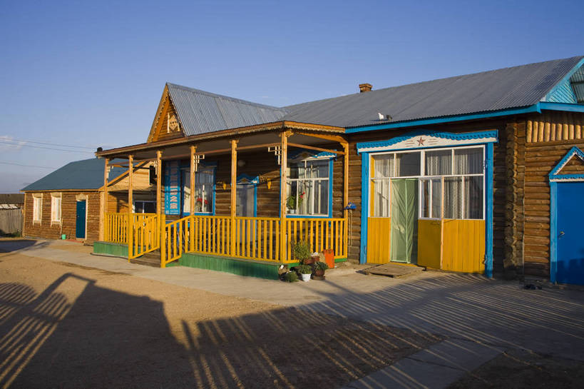 无人,木屋,横图,彩色,室外,白天,建筑,中国,亚洲,图片,民居,少数民族,旅游胜地,蒙,摄影,中国文化,东亚,内蒙古,中华人民共和国,华北地区,内蒙古自治区,房子,传统文化,额尔古纳,bj174