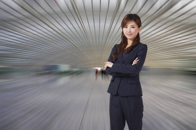 东方人,一个人,商务人士,商务女性,站,横图,彩色,室内,白天,抠图,正面,西装,商务,时尚,满意,自由,成功,城市,建筑,北京,中国,套装,正装,人物,图片,美丽,生活,电脑合成,现代,手势,职业,成熟,活力,可爱,美女,自信,摄影,奋斗,青春,优雅,商务装,工薪阶层,端庄,精明,年轻女性,女人,女性,亚洲人,中国人,年轻人,白领,上班族,半身,影棚拍摄,愉快,bj174