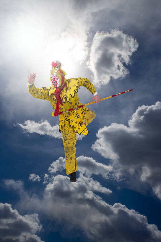 东方人,中年人,一个人,演员,竖图,彩色,室内,白天,抠图,正面,化妆,满意,自由,北京,中国,表演,艺术,造型,鲜艳,人物,头饰,图片,云,浪漫,文化,电脑合成,天空,脸谱,享受,表情,姿势,创意,摄影,服饰,动作,中国文化,金箍棒,戏剧,民族服饰,演出服,京剧,国粹,美猴王,男人,男性,中年男性,亚洲人,中国人,全身,影棚拍摄,化装,中国戏曲,武生,传统文化,舞台妆,bj174