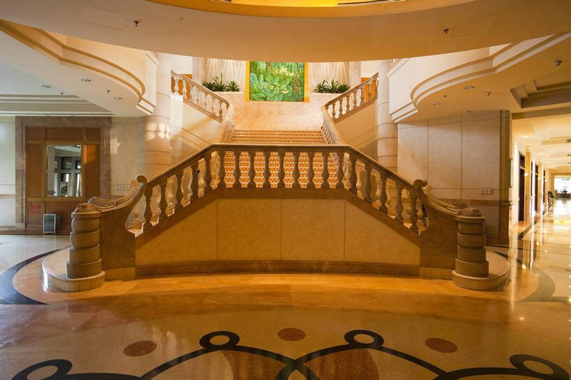 横图,彩色,室内,白天,楼梯,城市,建筑,酒店,北京,中国,亚洲,图片,首都,豪华,现代,现代建筑,大堂,休闲,摄影,生活方式,环境,东亚,中华人民共和国,北京市,京,北平,华北地区,昌平区,昌平,北京龙城丽宫国际酒店,龙城丽宫国际酒店,bj174