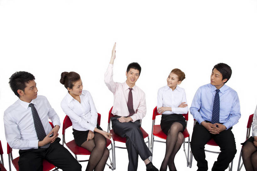 东方人,中年人,伙伴,商务人士,商务男性,商务女性,坐,微笑,横图,彩色,室内,白天,白色背景,正面,衬衫,商务,时尚,性感,友谊,成功,合作,团队,北京,中国,套装,正装,开会,图片,许多人,美丽,年轻,漂亮,现代,排列,发言,一群人,职业,享受,成熟,活力,可爱,美女,自信,摄影,青春,优雅,同伴,商务装,工薪阶层,团结,友情,男人,男性,年轻男性,年轻女性,女人,女性,中年男性,亚洲人,中国人,年轻人,白领,上班族,交谈,举手,半身,影棚拍摄,衬衣,愉快,bj174