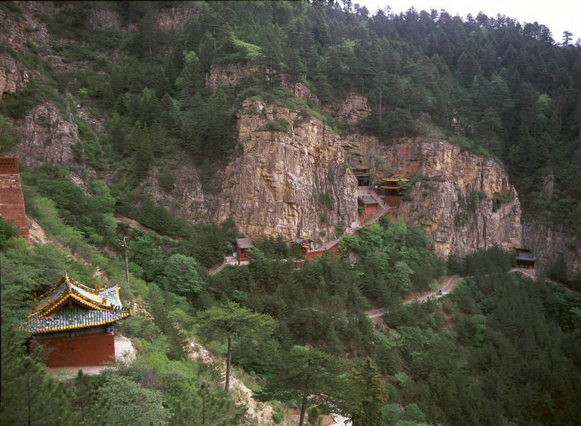 无人,横图,彩色,室外,特写,白天,旅游,度假,美景,名胜古迹,山,山脉,树林,标志建筑,地标,建筑,大同,恒山,中国,亚洲,遗迹,图片,山峰,建筑群,山峦,古典,古迹,文物,娱乐,建设,古建筑,风景,自然,群山,享受,休闲,旅游胜地,放松,摄影,地理,峭壁,风光,宁静,近景,自然风光,古文明,东亚,山西,山西省,中华人民共和国,华北地区,晋,大同市,险峻,五岳,北岳,北岳恒山,浑源县,北岳山,bj174