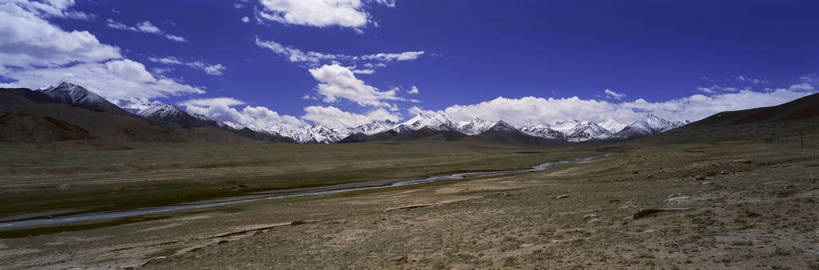 无人,横图,彩色,室外,白天,旅游,度假,草原,河流,美景,名胜古迹,山,山脉,水,标志建筑,地标,建筑,阿富汗,塔吉克斯坦,中国,亚洲,遗迹,图片,河水,山峰,水流,山峦,古迹,文物,娱乐,建设,古建筑,白云,风景,蓝天,天空,自然,平原,群山,享受,休闲,远景,旅游胜地,放松,摄影,地理,风光,宁静,中亚,自然风光,西亚,河谷,古文明,东亚,新疆,帕米尔,帕米尔高原,中华人民共和国,塔吉克斯坦共和国,阿富汗伊斯兰国,bj174