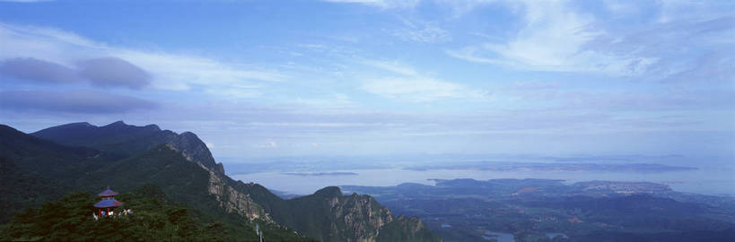横图,彩色,室外,白天,度假,湖,美景,森林,山,山脉,树林,庐山,中国,亚洲,图片,景观,江西,白云,蓝天,天空,群山,远景,人文,摄影,东亚,九江,江西省,南昌,中华人民共和国,华东地区,省会,赣,南昌市,九江市,上饶,上饶市,鄱阳湖,bj174