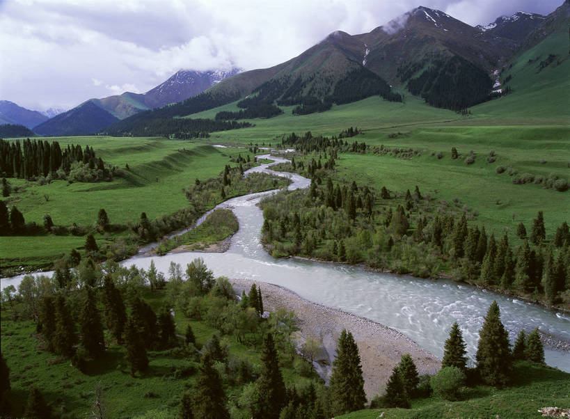 无人,横图,俯视,彩色,室外,白天,旅游,度假,草原,湖,美景,名胜古迹,森林,山,树林,水,标志建筑,地标,建筑,中国,亚洲,遗迹,图片,古迹,文物,娱乐,建设,古建筑,风景,自然,平原,群山,享受,休闲,远景,旅游胜地,放松,摄影,地理,风光,宁静,自然风光,古文明,东亚,纯净,新疆,克拉玛依,中华人民共和国,新疆维吾尔自治区,西北地区,克拉玛依市,河,准噶尔,准噶尔盆地,新,独山子区,玛依套,bj174