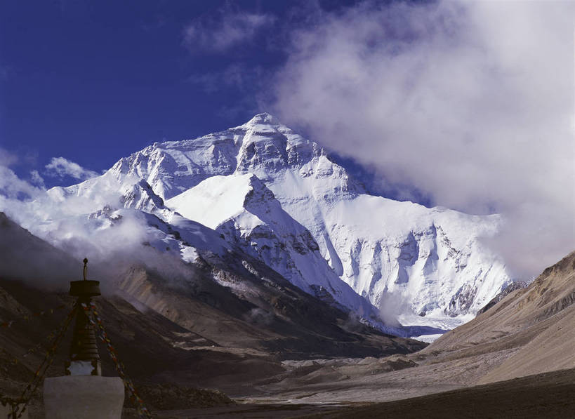 无人,横图,彩色,室外,白天,旅游,度假,美景,名胜古迹,山,雪山,标志建筑,地标,建筑,珠峰,尼泊尔,中国,亚洲,遗迹,图片,高山,山峰,高峰,古迹,文物,娱乐,建设,古建筑,西藏,风景,蓝天,天空,自然,享受,休闲,旅游胜地,放松,摄影,地理,风光,宁静,顶峰,自然风光,南亚,古文明,东亚,青海,青海省,神山天葬台,尼泊尔王国,中华人民共和国,珠穆朗玛峰,西北地区,青,玉树州,玉树藏族自治州,世界屋脊,颠峰,圣母峰,珠穆朗玛,险峻,萨加玛塔峰,玉树,唐古拉山脉,巅峰,bj174