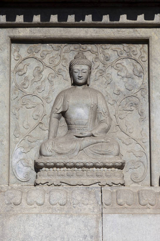 无人,公园,寺庙,竖图,彩色,室外,白天,旅游,名胜古迹,标志建筑,地标,建筑,雕塑,北京,中国,亚洲,节日,艺术,装饰,雕刻,雕像,佛像,浮雕,图片,建筑群,首都,古典,文化,建设,石雕,工艺品,祈祷,健康,旅游胜地,安静,竖,许愿,摄影,宗教,佛教,信仰,纪念,祈求,美术,文明,中国文化,主题,陈列,东亚,香山,海淀区,香山公园,中华人民共和国,北京市,京,北平,华北地区,功能,美学,释教,古代文明,平安,旅行,传统文化,静宜园,碧云寺,bj174