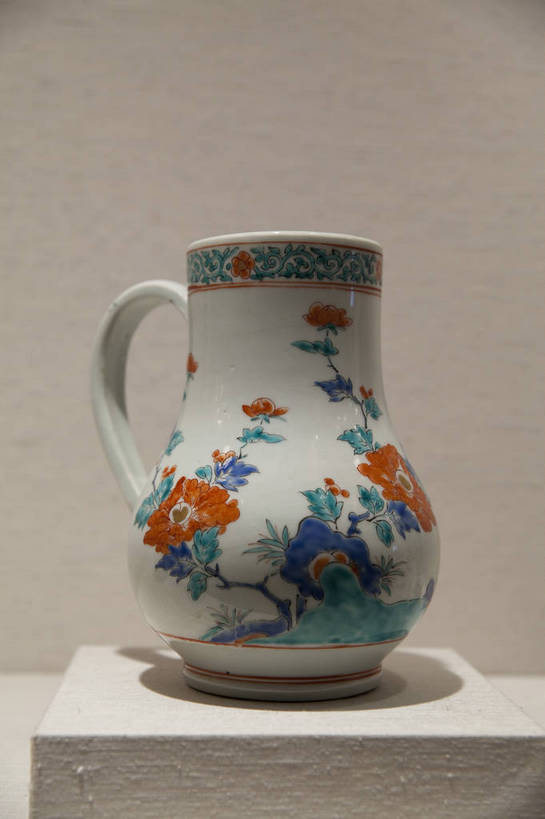 无人,博物馆,竖图,彩色,室内,特写,白天,静物,纽约,美国,瓷器,壶,图片,曼哈顿,艺术品,文物,摄影,珍贵,文明,中国文化,珍藏,大都会博物馆,彩釉,古代文明,保藏,收藏,传统文化,bj174