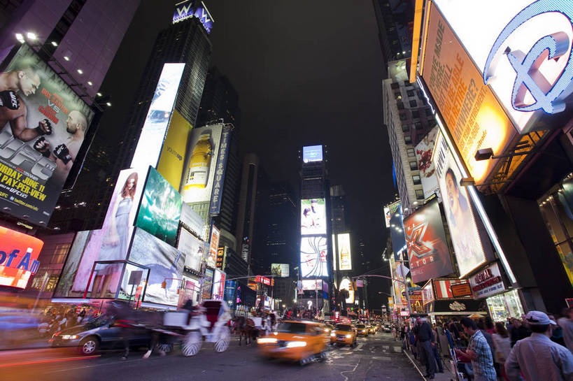 广场,横图,彩色,室外,特写,旅游,办公楼,美景,城市风光,城市,道路,建筑,街道,路,霓虹灯,商场,夜景,公路,纽约,美国,游人,广告牌,图片,景观,灯光,曼哈顿,交通,辉煌,现代建筑,旅游胜地,摩天大厦,景色,摄影,时代广场,文明,发展,灯火辉煌,繁荣,马路,旅行,购物中心,bj174