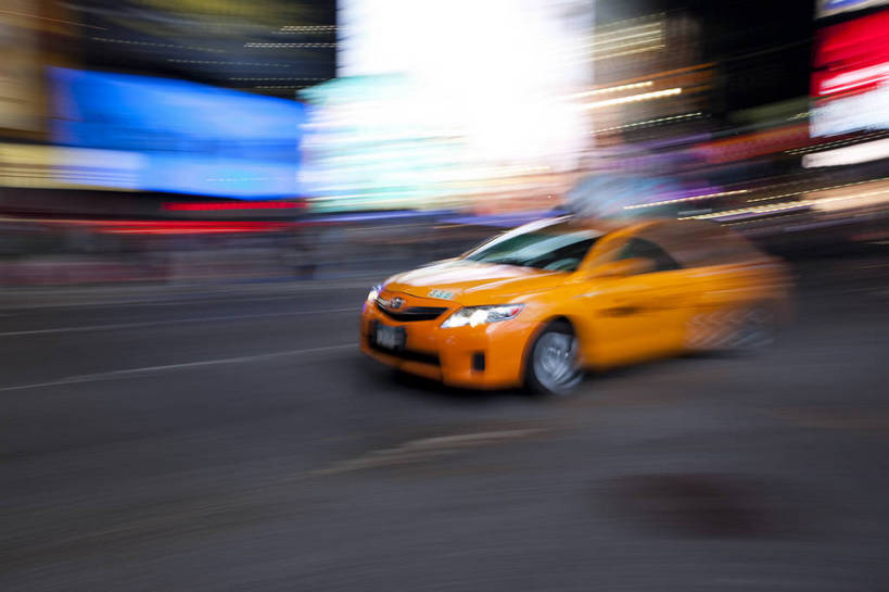 广场,横图,彩色,室外,特写,旅游,办公楼,美景,城市风光,城市,道路,建筑,街道,路,霓虹灯,商场,夜景,公路,出租车,纽约,美国,游人,光影,广告牌,图片,景观,灯光,曼哈顿,交通,辉煌,现代建筑,旅游胜地,摩天大厦,景色,摄影,时代广场,文明,动态,发展,灯火辉煌,繁荣,马路,旅行,购物中心,bj174
