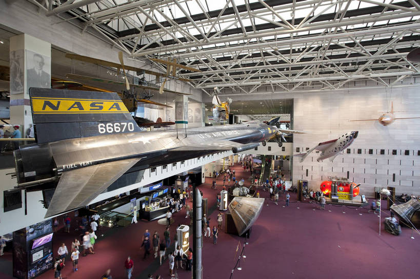 博物馆,横图,彩色,室内,特写,白天,旅游,航天,科技,飞机,建筑,华盛顿,美国,游客,科学,图片,辉煌,设备,航空,现代建筑,旅游胜地,摄影,文明,细节,发展,繁荣,国家航空航天博物馆,试验,旅行,bj174