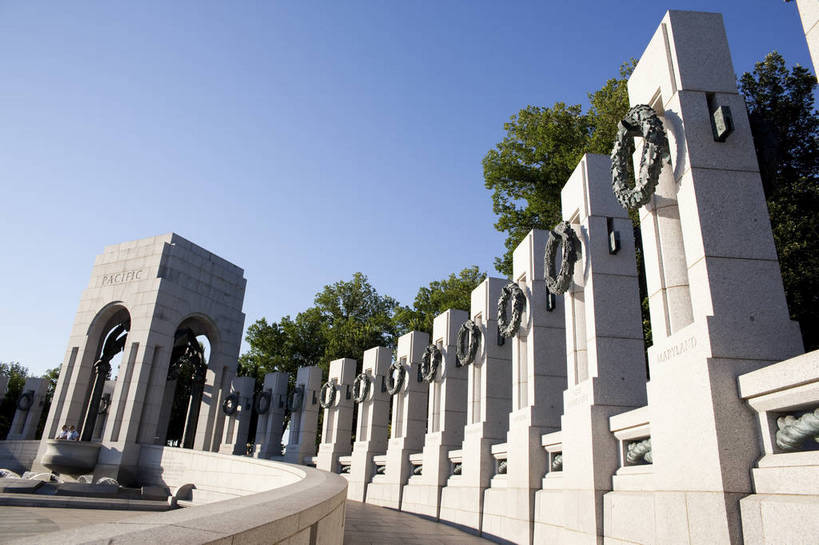 无人,横图,彩色,室外,白天,旅游,度假,名胜古迹,树林,城市风光,标志建筑,城市,地标,建筑,华盛顿,美国,遗迹,图片,纪念碑,建筑群,古典,辉煌,古迹,文物,娱乐,建设,古建筑,现代建筑,天空,地标建筑,享受,休闲,旅游胜地,放松,摄影,文明,古文明,发展,繁荣,二战纪念碑,旅行,bj174