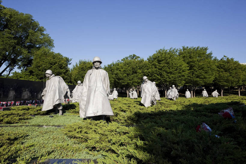 无人,公园,横图,彩色,室外,白天,旅游,度假,草坪,名胜古迹,树林,城市风光,标志建筑,城市,地标,建筑,雕塑,华盛顿,美国,遗迹,雕像,图片,纪念碑,辉煌,古迹,文物,娱乐,建设,古建筑,现代建筑,天空,绿地,享受,休闲,旅游胜地,放松,摄影,纪念,文明,古文明,发展,繁荣,朝鲜战争纪念碑,旅行,朝鲜战争,bj174