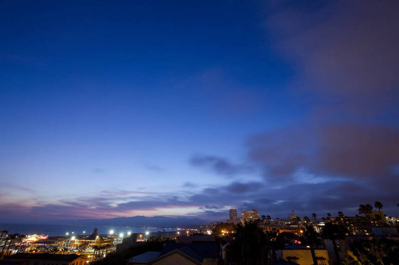 无人,横图,全景,彩色,室外,白天,旅游,沙滩,城市,酒店,美国,图片,云,灯光,辉煌,旅游胜地,成熟,摄影,风光,北美,北美洲,文明,加利福尼亚,美洲,发展,加州,洛杉矶,加利福尼亚州,金州,黄金州,北亚美利加洲,亚美利加洲,灯火辉煌,圣塔莫尼卡,繁荣,天使之城,海滩,旅行,美利坚合众国,bj174