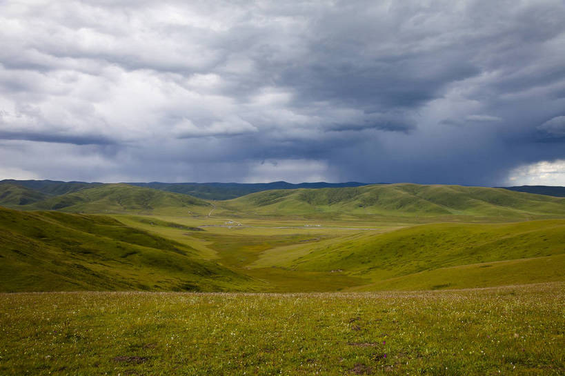 无人,横图,彩色,室外,白天,旅游,度假,牧场,草地,草原,美景,名胜古迹,丘陵,山脉,标志建筑,地标,建筑,中国,亚洲,遗迹,图片,古迹,文物,娱乐,建设,古建筑,风景,自然,平原,享受,休闲,旅游胜地,放松,摄影,地理,风光,宁静,自然风光,古文明,东亚,四川,马尔康,bj174