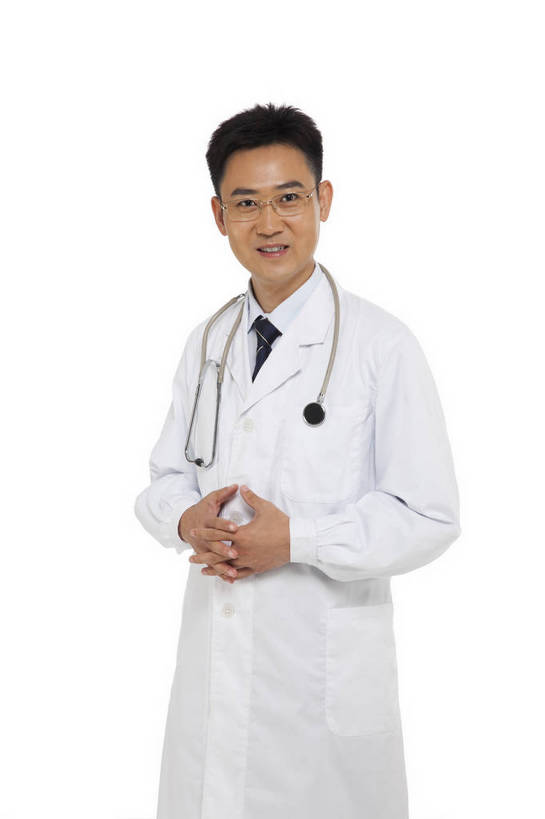 东方人,中年人,医生,站,微笑,竖图,彩色,室内,白天,白色背景,正面,时尚,智慧,成功,职员,北京,中国,仅一个人,工作,图片,职业装,现代,听诊器,医护人员,医疗人员,职业,成熟,稳重,自信,摄影,青春,医疗,戴眼镜,端庄,精明,聪明,男人,男性,年轻男性,亚洲人,中国人,年轻人,白领,大夫,商人,上班族,半身,影棚拍摄,愉快,白领阶层,办公室职员,bj174