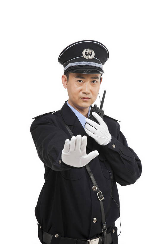 东方人,中年人,站,竖图,彩色,室内,白天,白色背景,正面,商务,时尚,智慧,安全,成功,职员,北京,中国,仅一个人,正装,工作,图片,指挥,职业装,现代,工人,职业,成熟,自信,摄影,青春,对讲机,礼仪,精明,保卫,聪明,男人,男性,年轻男性,亚洲人,中国人,年轻人,白领,保安,商人,上班族,员工,半身,影棚拍摄,愉快,匠人,劳动者,体力工,白领阶层,办公室职员,bj174