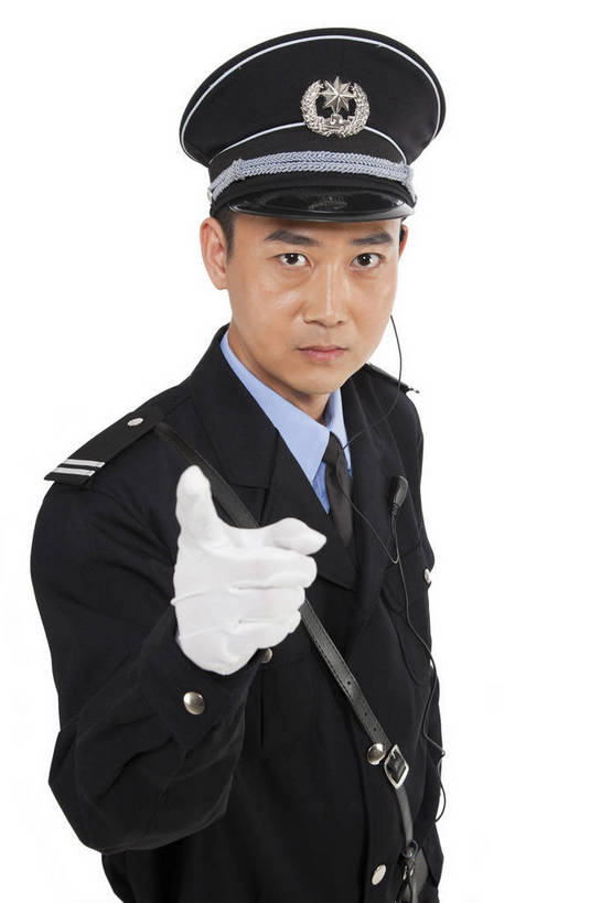 东方人,中年人,站,竖图,彩色,室内,白天,白色背景,侧面,商务,时尚,智慧,安全,成功,职员,北京,中国,仅一个人,正装,工作,图片,指挥,职业装,现代,工人,职业,成熟,自信,摄影,青春,巡逻,精明,保卫,聪明,男人,男性,年轻男性,亚洲人,中国人,年轻人,白领,保安,商人,上班族,员工,半身,影棚拍摄,愉快,匠人,劳动者,体力工,白领阶层,办公室职员,bj174