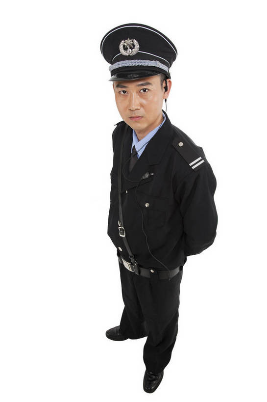 东方人,中年人,站,竖图,彩色,室内,白天,白色背景,侧面,商务,时尚,智慧,安全,成功,职员,北京,中国,仅一个人,正装,工作,图片,职业装,现代,工人,职业,成熟,自信,摄影,青春,巡逻,精明,保卫,聪明,男人,男性,年轻男性,亚洲人,中国人,年轻人,白领,保安,商人,上班族,员工,全身,影棚拍摄,愉快,匠人,劳动者,体力工,白领阶层,办公室职员,bj174