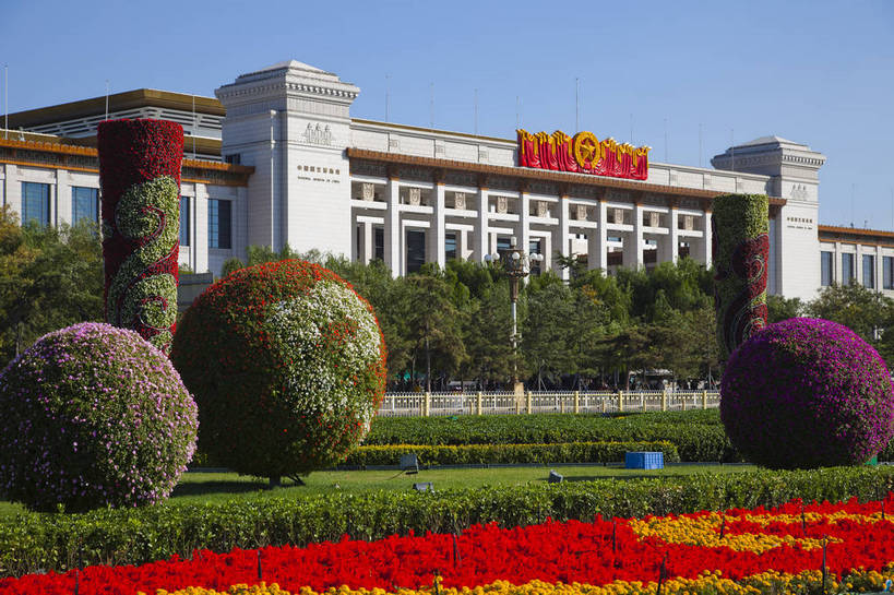 无人,天安门,横图,彩色,室外,白天,旅游,度假,名胜古迹,标志建筑,地标,建筑,北京,天安门广场,中国,亚洲,节日,庆祝,遗迹,花坛,图片,首都,古迹,文化,文物,娱乐,建设,古建筑,历史建筑,地标建筑,庆典,享受,休闲,喜庆,旅游胜地,放松,摄影,纪念,国庆,中国文化,古文明,东亚,中华人民共和国,东城区,北京市,京,北平,华北地区,国庆节,天安门城楼,旅行,承天门,传统文化,东城,bj174