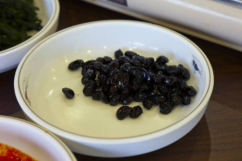 泡菜,无人,横图,彩色,室内,特写,白天,旅游,烹饪,餐具,济州岛,韩国,亚洲,图片,料理,食品,小菜,韩式,咸菜,菜肴,美食,餐饮,食物,摄影,佳肴,韩国料理,东亚,韩国菜,韩式料理,韩国泡菜,大韩民国,济州,济州道,济州特别自治道,特别自治道,韩国文化,旅行,传统文化,南朝鲜,南韩,bj174