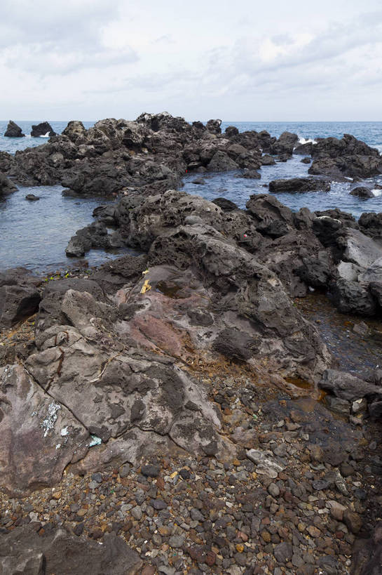 无人,竖图,彩色,室外,白天,旅游,度假,海岛,礁石,名胜古迹,沙滩,标志建筑,地标,建筑,济州岛,韩国,亚洲,遗迹,沙子,图片,海岸,景观,沙地,古迹,文物,娱乐,建设,古建筑,享受,休闲,旅游胜地,放松,摄影,风光,海滨,古文明,东亚,大韩民国,济州,济州道,济州特别自治道,特别自治道,海,海滩,旅行,南朝鲜,南韩,bj174