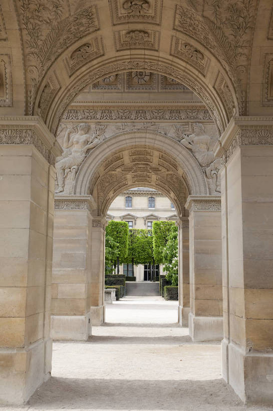 竖图,彩色,室外,特写,白天,旅游,度假,名胜古迹,标志建筑,地标,建筑,法国,巴黎,遗迹,艺术,雕像,浮雕,图片,建筑群,古典,古迹,文物,娱乐,建设,古建筑,地标建筑,享受,休闲,旅游胜地,放松,竖,摄影,文明,古文明,世界文化遗产,小凯旋门,旅行,传统文化,bj174