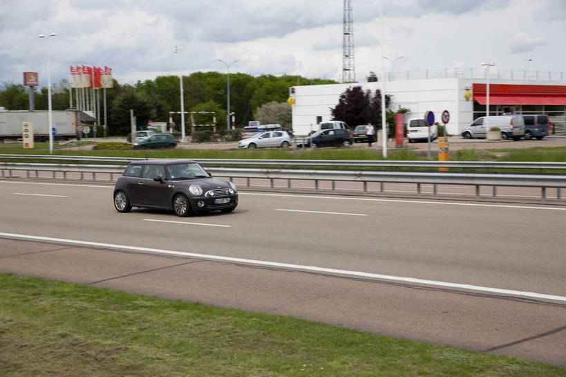 横图,彩色,室外,白天,旅游,田园,道路,高速公路,公路,汽车,法国,图片,景观,交通,平原,摄影,文明,旅行,bj174