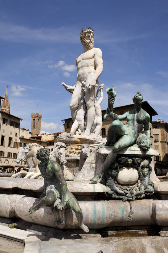 广场,竖图,彩色,室外,白天,旅游,度假,名胜古迹,标志建筑,地标,建筑,喷泉,意大利,佛罗伦萨,神话,遗迹,图片,水池,建筑群,古典,古迹,文化,文物,娱乐,建设,古建筑,地标建筑,享受,休闲,旅游胜地,放松,竖,摄影,文明,传说,希腊神话,古文明,世界文化遗产,米开朗基罗广场,海神,尼普顿,波塞冬,普塞顿,旅行,传统文化,bj174