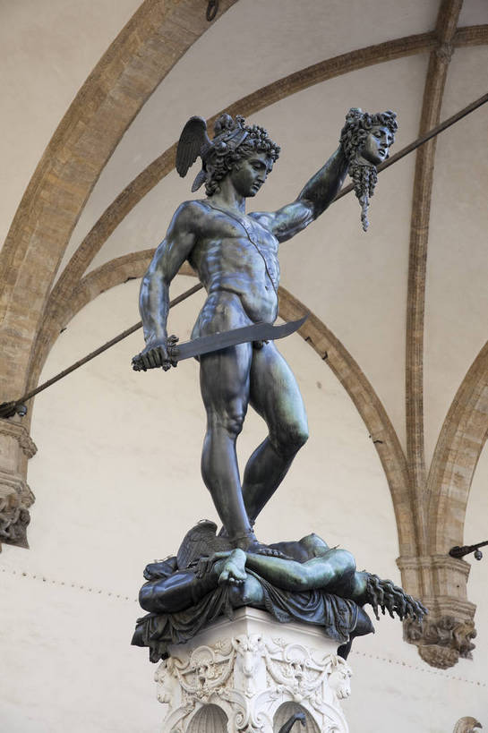 广场,竖图,彩色,室外,白天,旅游,度假,名胜古迹,标志建筑,地标,建筑,雕塑,意大利,佛罗伦萨,遗迹,雕像,图片,建筑群,古典,古迹,文物,娱乐,建设,古建筑,地标建筑,享受,休闲,旅游胜地,放松,竖,摄影,战士,文明,古文明,世界文化遗产,米开朗基罗广场,旅行,传统文化,bj174