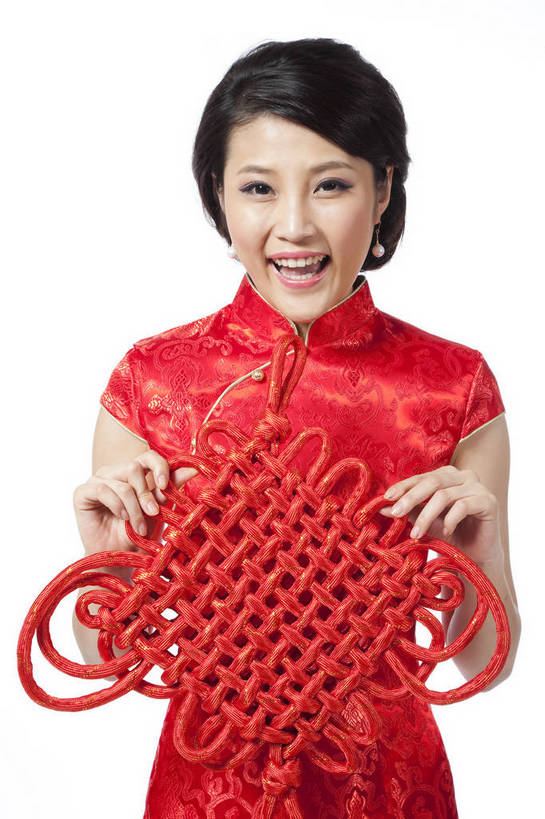 东方人,站,笑,竖图,彩色,室内,白天,抠图,白色背景,正面,民族服装,时尚,成功,北京,中国,仅一个人,旗袍,节日,庆祝,图片,古典,文化,传统,中国结,庆典,喜庆,成熟,可爱,美女,竖,自信,摄影,生活方式,纪念,青春,优雅,端庄,乐观,妖娆,年轻女性,女人,女性,亚洲人,中国人,年轻人,半身,影棚拍摄,礼服,愉快,红衣,bj174