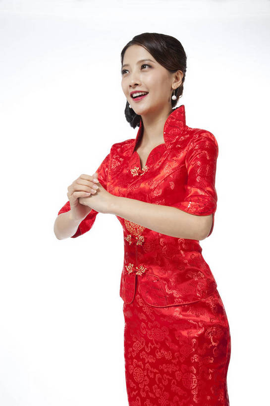 东方人,站,笑,竖图,彩色,室内,白天,抠图,白色背景,侧面,民族服装,时尚,成功,北京,中国,仅一个人,旗袍,节日,庆祝,图片,古典,文化,传统,庆典,喜庆,成熟,可爱,美女,竖,自信,抱拳,摄影,生活方式,纪念,青春,优雅,乐观,行礼,妖娆,年轻女性,女人,女性,亚洲人,中国人,年轻人,半身,影棚拍摄,礼服,愉快,bj174