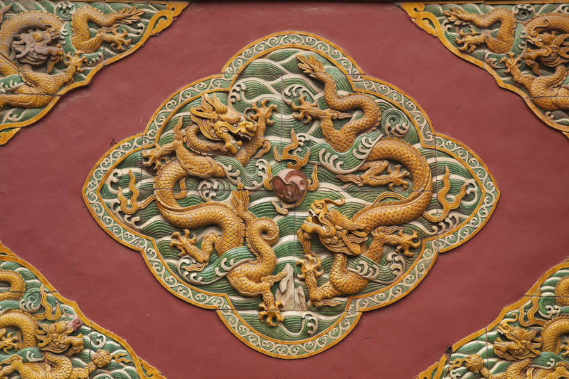 无人,公园,横图,彩色,室外,特写,白天,旅游,度假,名胜古迹,标志建筑,地标,建筑,北海公园,北京,中国,遗迹,艺术,龙,雕刻,浮雕,图片,古迹,文物,娱乐,建设,古建筑,享受,休闲,旅游胜地,放松,摄影,琉璃,古代建筑,文明,中国文化,古文明,影壁,皇家园林,九龙壁,旅行,bj174