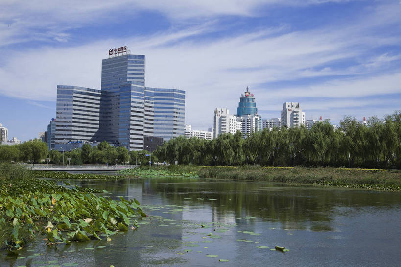 无人,公园,横图,彩色,室外,白天,旅游,办公楼,城市风光,城市,大厦,建筑,北京,中国,图片,建筑群,辉煌,现代建筑,人工湖,旅游胜地,摄影,文明,发展,繁荣,旅行,奥林匹克公园,bj174