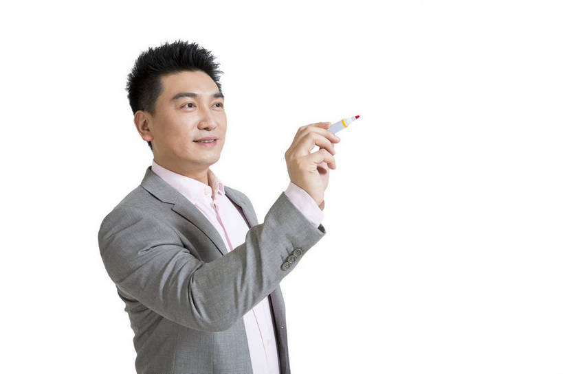 东方人,中年人,一个人,商务人士,商务男性,站,横图,彩色,室内,白天,留白,抠图,白色背景,侧面,衬衫,商务,时尚,成功,北京,中国,写字,套装,正装,图片,浪漫,现代,手势,职业,成熟,自信,摄影,青春,模拟,商务装,工薪阶层,精明,男人,男性,年轻男性,亚洲人,中国人,年轻人,白领,上班族,半身,影棚拍摄,衬衣,西服,愉快,bj174