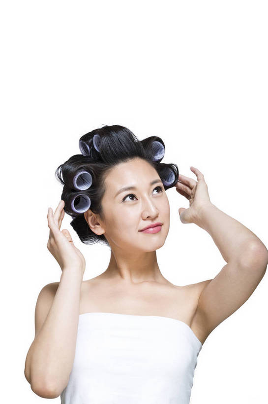 东方人,五官,脸,笑,竖图,彩色,室内,特写,白天,留白,抠图,白色背景,正面,美容,美发,时尚,北京,中国,仅一个人,护肤,图片,休闲,表情,成熟,可爱,美女,自信,摄影,生活方式,护发,烫发,精致,青春,优雅,卷,乐观,年轻女性,女人,女性,亚洲人,中国人,年轻人,面部,半身,影棚拍摄,愉快,bj174