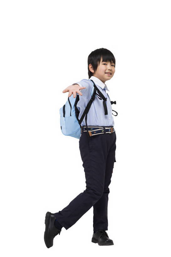 东方人,儿童,背,一个人,学生,站,走,竖图,彩色,室内,白天,留白,抠图,白色背景,侧面,快乐,幸福,北京,中国,包,书包,图片,挥手,小孩,背包,背着,站着,放学,校服,放松,可爱,童年,童趣,摄影,成长,舞动,希望,好奇,挥舞,未来,乐观,背负,天真,男孩,男人,男性,亚洲人,中国人,孩子,站立,全身,影棚拍摄,高兴,双肩包,男生,小学生,bj174