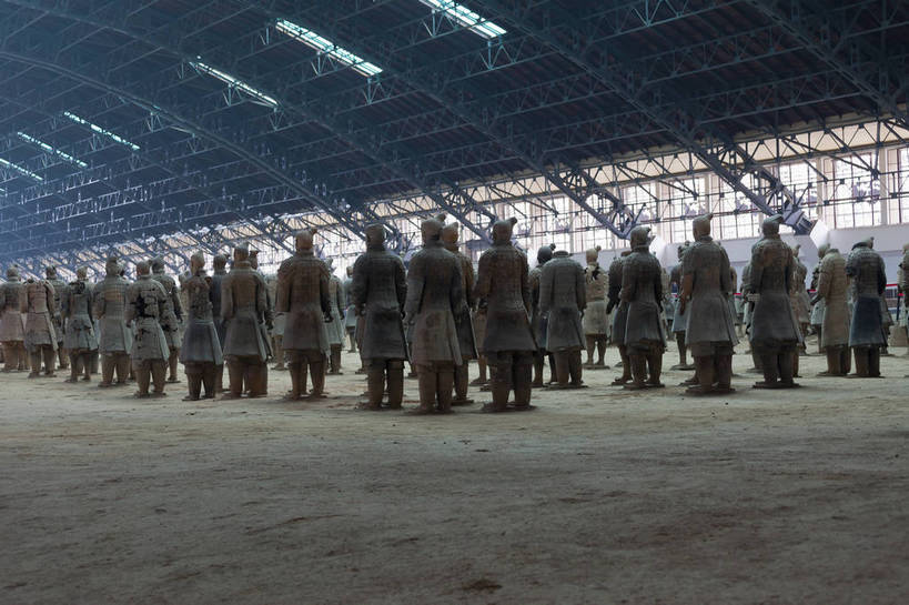 无人,横图,彩色,室内,特写,白天,旅游,度假,雕塑,兵马俑,西安,中国,士兵,风俗,雕像,图片,古典,文化,文物,娱乐,传统,工艺品,享受,休闲,旅游胜地,放松,精神,摄影,古董,战士,古物,文明,中国文化,古玩,陕西,秦始皇兵马俑,古代文明,制度,旅行,bj174