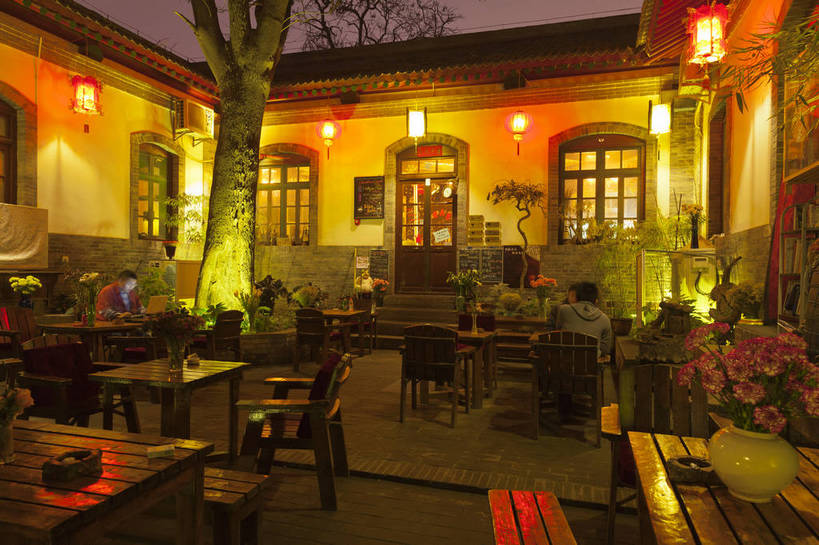 无人,酒吧,横图,彩色,室外,旅游,标志建筑,地标,建筑,夜景,西安,中国,图片,建筑群,院子,古典,建设,露天,餐饮,休闲,旅游胜地,摄影,四合院,文明,中国文化,陕西,灯火辉煌,旅行,bj174