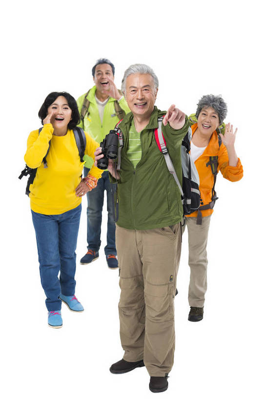 东方人,成年人,中年人,老年人,头发,四个人,人群,伙伴,朋友,站,笑,微笑,露齿笑,竖图,彩色,照片,白色背景,锻炼,旅游,度假,快乐,兴奋,友谊,幸福,团队,秋季,北京,中国,亚洲,指,服装,节日,欢呼,庆祝,图片,望远镜,年轻,生活,插腰,大喊,拿着,注视,休闲装,黄种人,方向,文化,娱乐,衣服,白色,背包,春季,观察,看,手势,郊游,庆典,休闲,游玩,健康,休闲服,放松,活力,精神,乐趣,自信,摄影,服饰,生活方式,观看,纪念,呼唤,大叫,假期,察看,退休,喝彩,享乐,呼喊,指向,愉悦,食指,关爱,关注,娱乐活动,扩音,呐喊,爱好,玩乐,户外运动,结伴,装备,周末,东亚,陪同,重阳节,情感,进取,乐观,大呼,视野,陪伴,无忧无虑,友情,老年男性,老年女性,男人,男性,女人,女性,亚洲人,中国人,全身,影棚拍摄,旅行,欢乐,开心,愉快,登高节,老年节,打手势,运动装,伴随,bj174