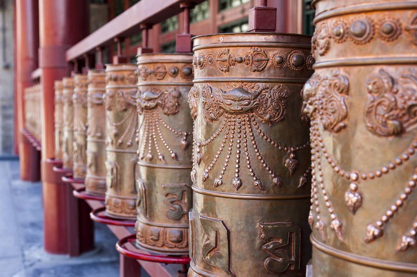 无人,横图,室外,特写,白天,侧面,旅游,名胜古迹,北京,中国,亚洲,古老,民俗,景点,景观,寺院,古典,历史,文化,东方,风景,自然,庙宇,金色,中式,旅游胜地,景色,摄影,宗教,佛教,晴天,精致,风光,筒,都市风光,自然风光,外景,精美,转经筒,远古,蕴含,彩图,旅行,久远,恭王府,传统文化,bj174