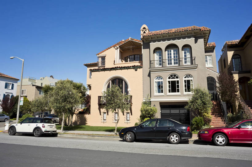 无人,花园,横图,彩色,室外,白天,旅游,草地,草坪,别墅,城市风光,标志建筑,城市,道路,地标,建筑,路,汽车,美国,房屋,建筑群,古典,生活,建设,树木,绿色,白云,风景,蓝天,天空,休闲,路面,安静,摄影,停放,晴天,风光,安逸,都市风光,私家车,外景,惬意,旧金山,加州,加利福尼亚州,三藩市,旅行,bj174