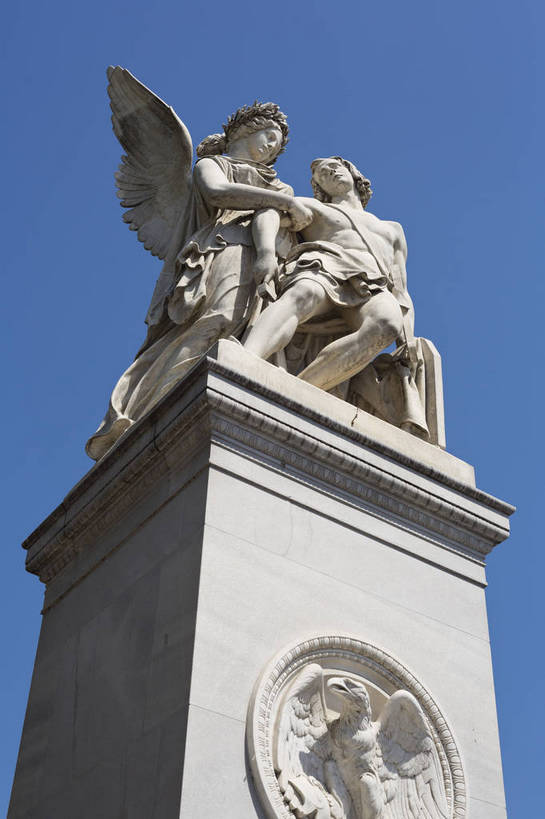 无人,竖图,彩色,室外,白天,旅游,度假,名胜古迹,城市风光,标志建筑,城市,地标,建筑,雕塑,德国,欧洲,遗迹,人物,人像,雕刻,雕像,塑像,古典,古迹,文化,文物,娱乐,建设,古建筑,柏林,风景,享受,休闲,表情,旅游胜地,放松,摄影,精致,风光,工艺,都市风光,经典,外景,精细,古文明,旅行,bj174