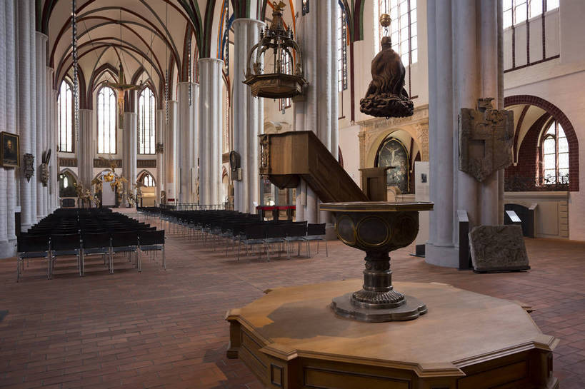 无人,教堂,横图,彩色,室内,白天,旅游,天花板,城市风光,城市,建筑,德国,欧洲,柏林,特色,风景,景色,人文,摄影,宗教,信仰,风光,风格,欧式建筑,特点,旅行,bj174