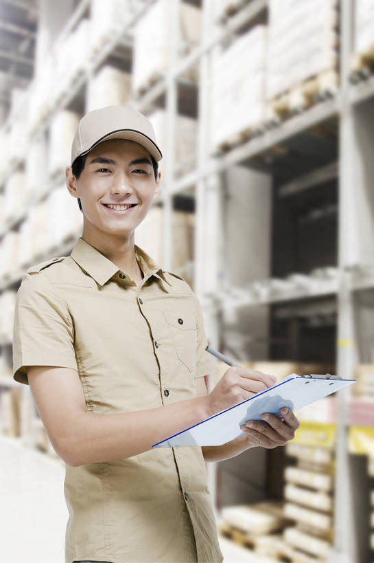 东方人,成年人,一个人,站,微笑,竖图,彩色,室内,白天,工作服,制服,满意,幸福,骄傲,安全,信心,数据,科技,北京,中国,亚洲,许多,写,检查,工作,图片,纸箱,防护,很多,年轻,仓库,黄种人,现代,货物,记录,快递员,行业,职业,健康,便捷,活力,自信,服务,工业,运输,管理员,摄影,堆放,储藏,保护,写字板,存储,厂房,效率,储存,货运,保险,专业,检验,快递,单人,管理人员,东亚,物流,保全,周全,安稳,安定,可靠,乐观,搜检,责任,产业,单独,查察,查抄,检察,审查,管理,平安,认真,男人,男性,年轻男性,亚洲人,中国人,年轻人,半身,商业,贮存,服务业,递送,仓库管理员,库管,bj174